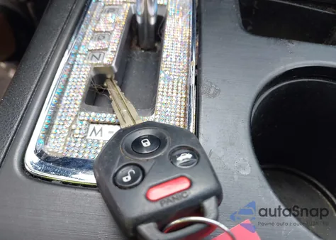 2017 Subaru Legacy 2.5I из США, поврежденный, VIN 4S3BNAB6XH3008649